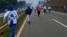 Briga de organizadas de Palmeiras e Cruzeiro teve tiros e quatro atingidos, diz Polícia Rodoviária