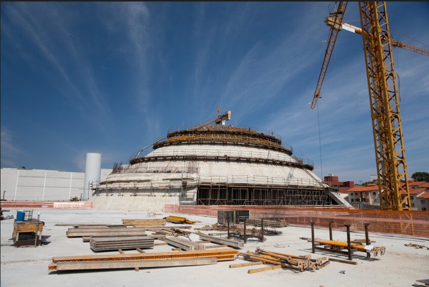 A um passo do templo