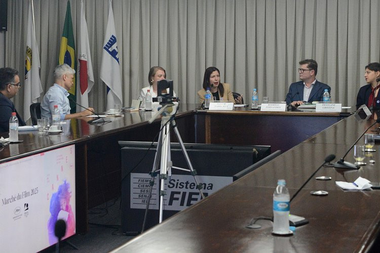 Parceria entre sindicatos da Câmara da Comunicação garante mercados e visibilidade internacional para produtos mineiros