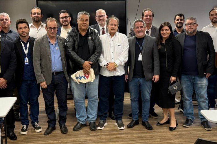 AMM reforça parceria com associações microrregionais e lança agenda de ações estratégicas