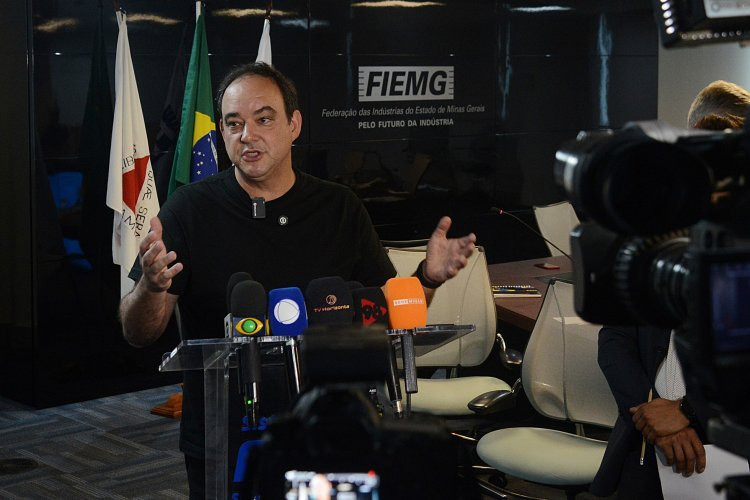 FIEMG defende diálogo entre Brasil e EUA para buscar solução sobre tarifas
