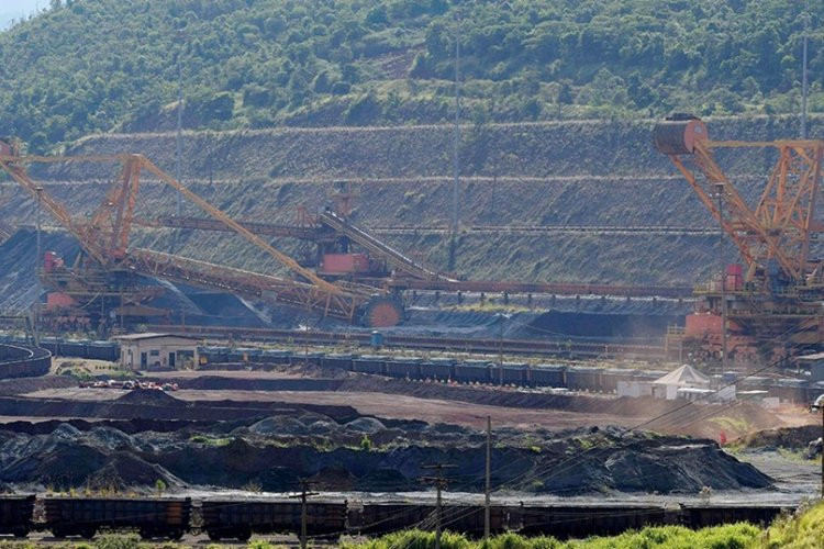 Produção de minério recua 4,4% em Minas