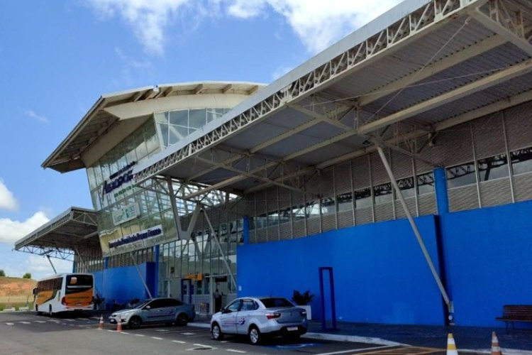 Aeroporto tem fluxo de passageiros em queda
