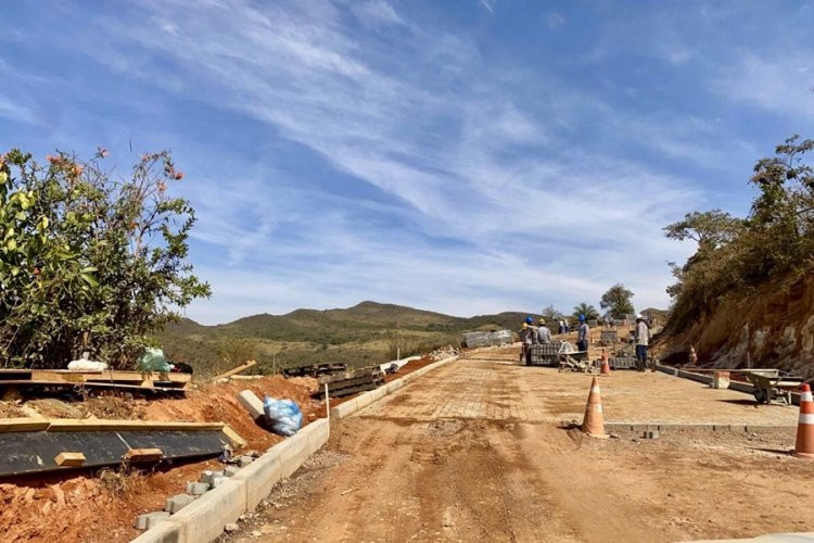 Estrada da Canastra recebe investimentos