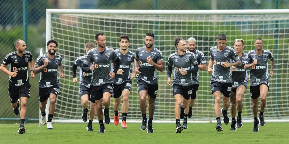 Equipe alvinegra começa a semana com atividades - Foto: Pedro Souza / Atlético