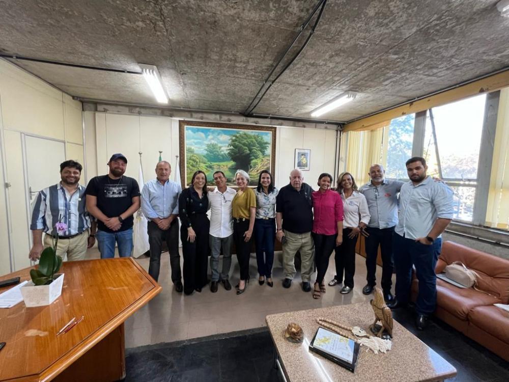 Termo de Cessão de áreas públicas beneficia a ampliação de empresas, e vai gerar emprego e renda