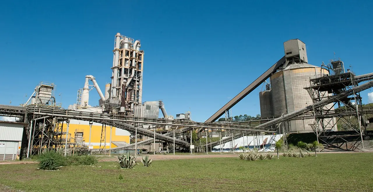 Pressionada por dívida, InterCement corre contra o tempo para definir venda da empresa