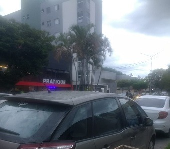 Motorista de Escolar é agredido na porta de Escola em Pedro Leopoldo