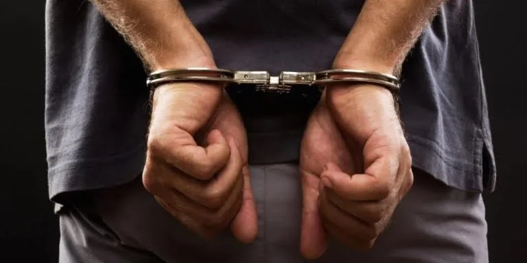 Assaltante é preso em flagrante após invadir residência de idosa em Pedro Leopoldo